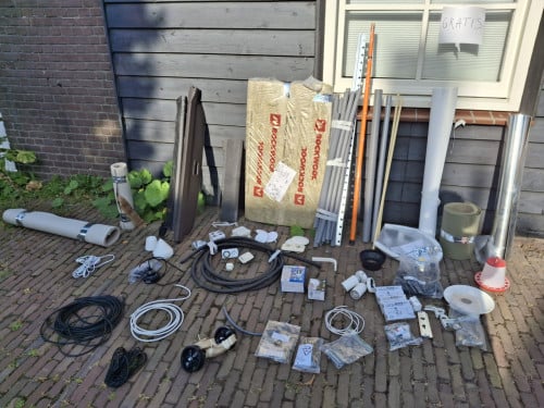 Gratis afhalen: zolderopruiming #2