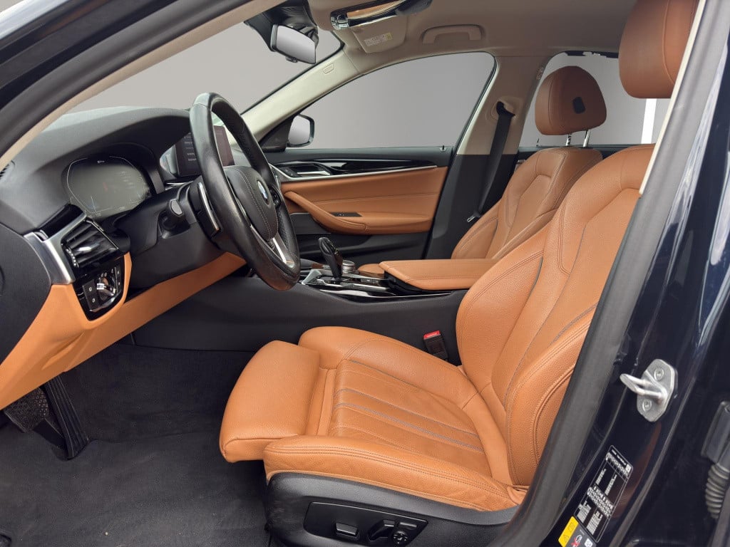 BMW 5 Serie 530e iperformance | sport line | leder cognac | electr.zonnesch