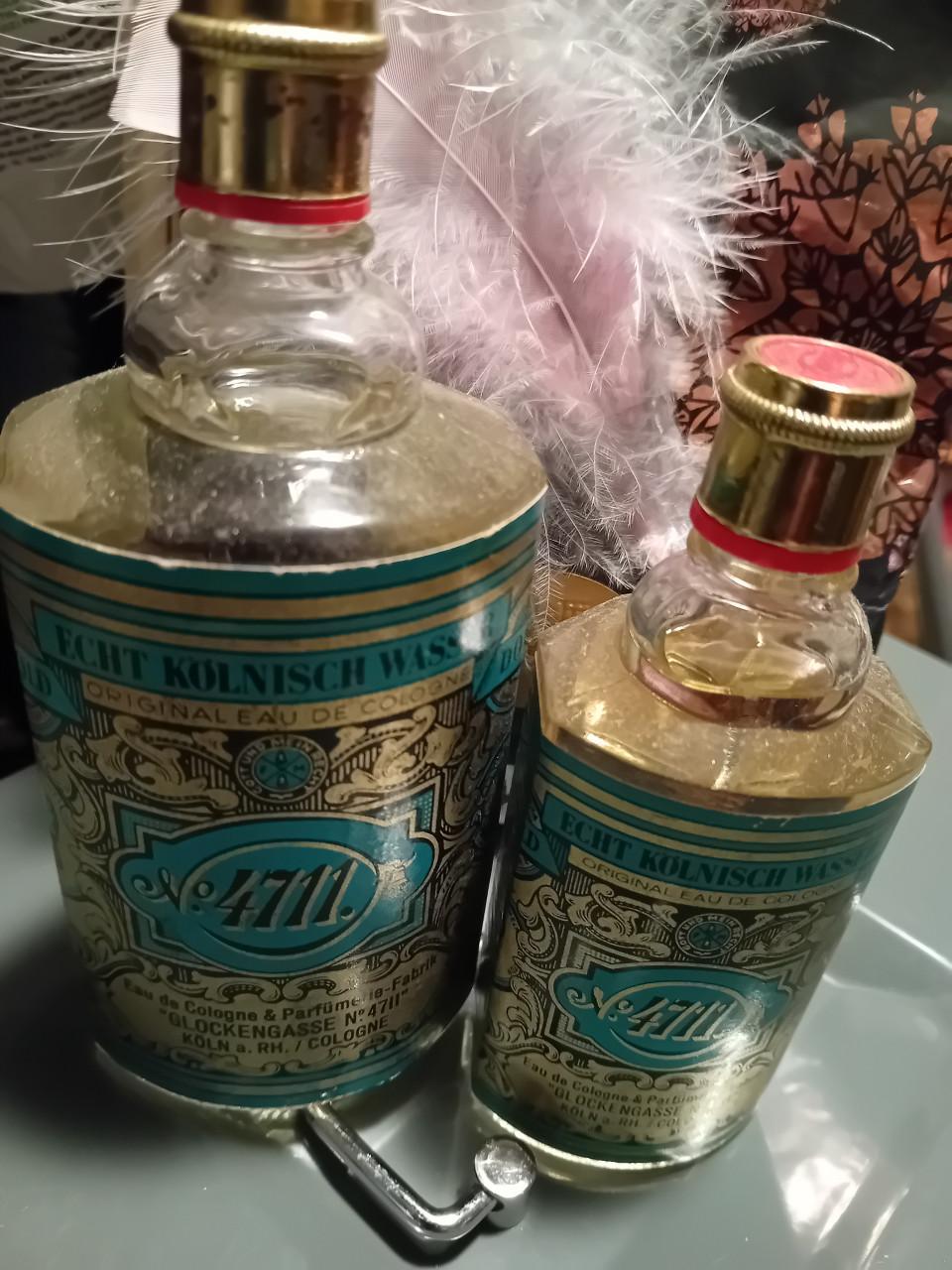 4711 eau de cologne.