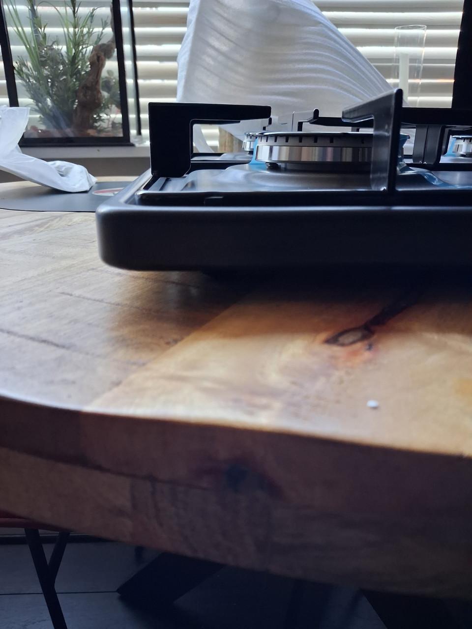 Kookplaat, zwart op gas