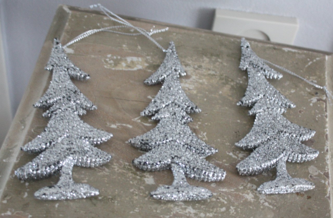 Set van 3 kunststof kertbomen zilverkleur glitter