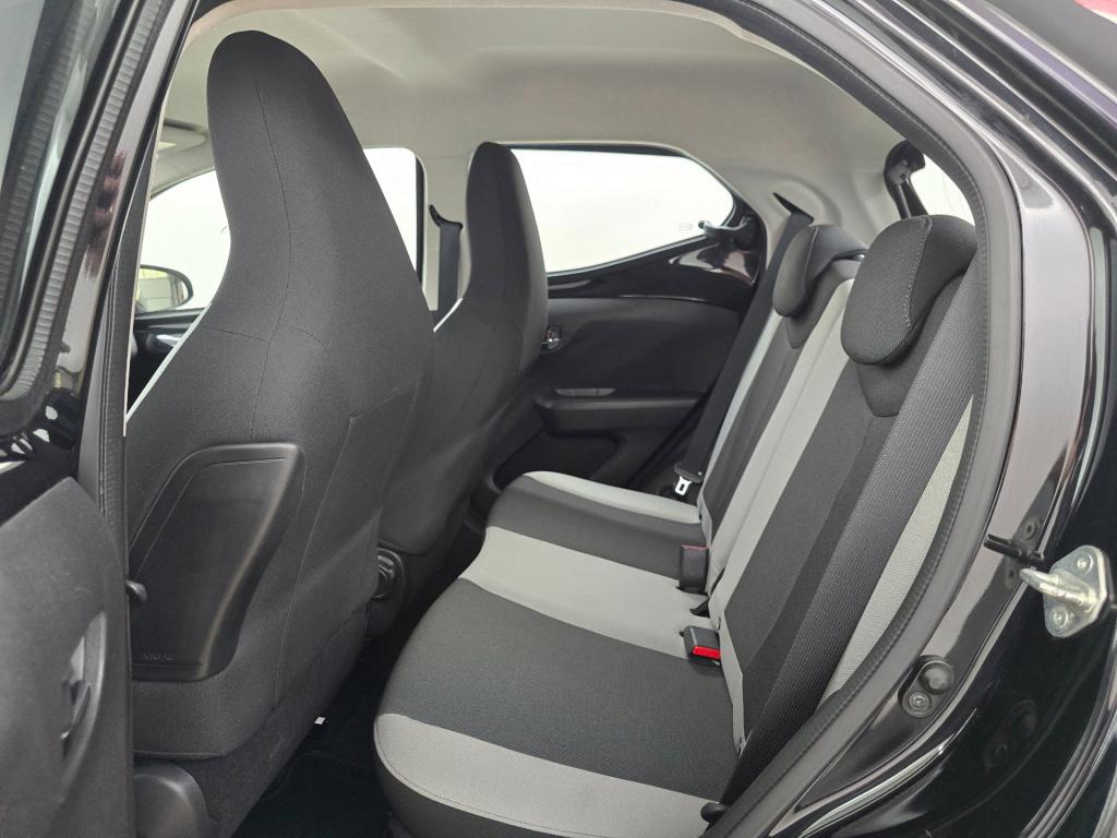 Toyota Aygo occasion 1.0 vvt-i x-play | zwart | tweedehands toyota aygo | a