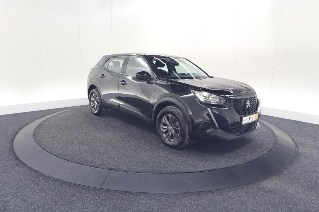 Peugeot 2008 puretech 130 eat8 active | parkeersensoren | navigatie | apple