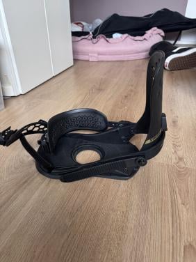Snowboard bindings Strata maat L