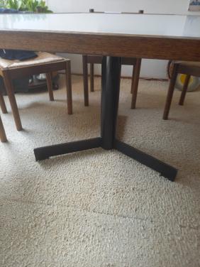 Tafel met 6 stoelen
