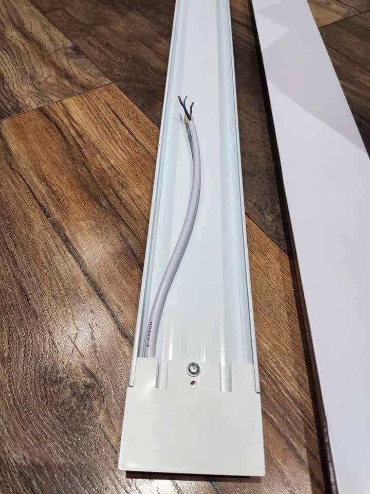 Tuinhuis schuur verlichting Slim LED Batten 120cm 36W 6000K
