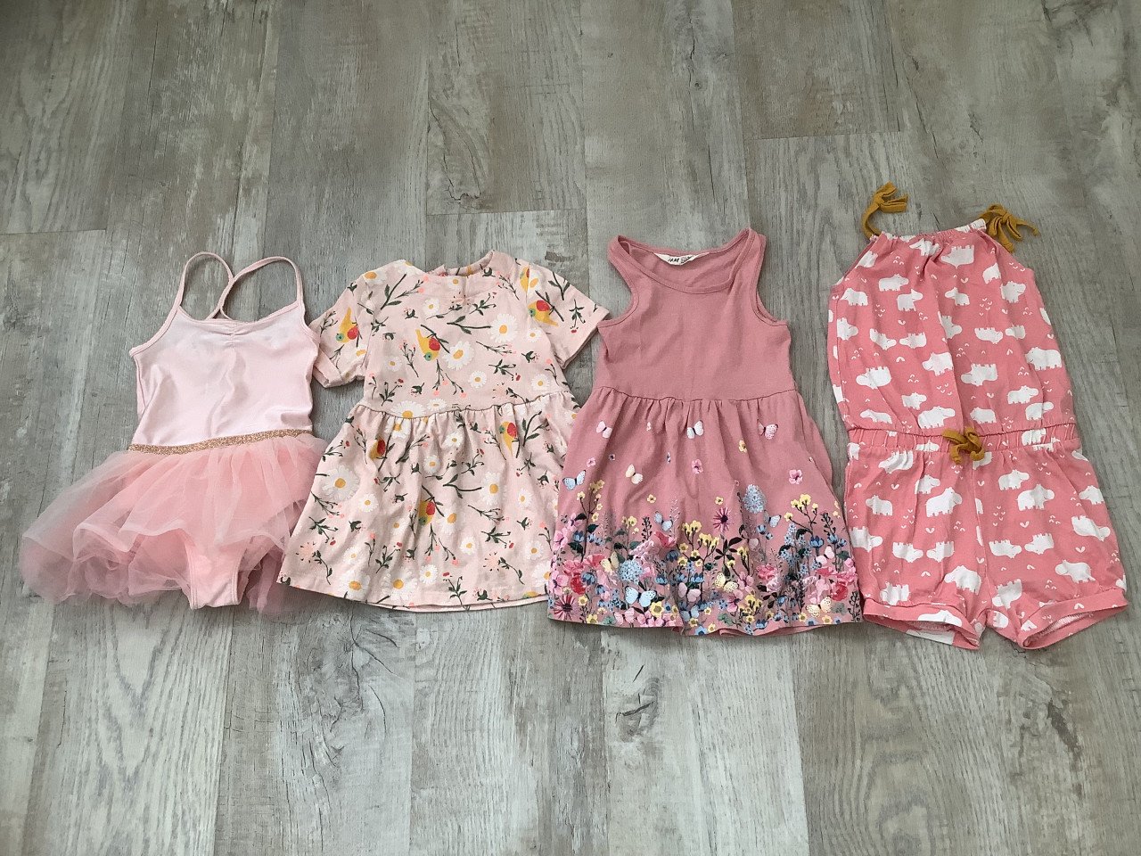 Meisjes Zomer Kledingpakket maat 92 - 43 stuks