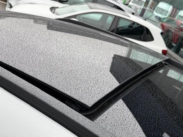 Mercedes-Benz Gla-klasse 180 amg line i 2025 i panorama dak i manufaktur al