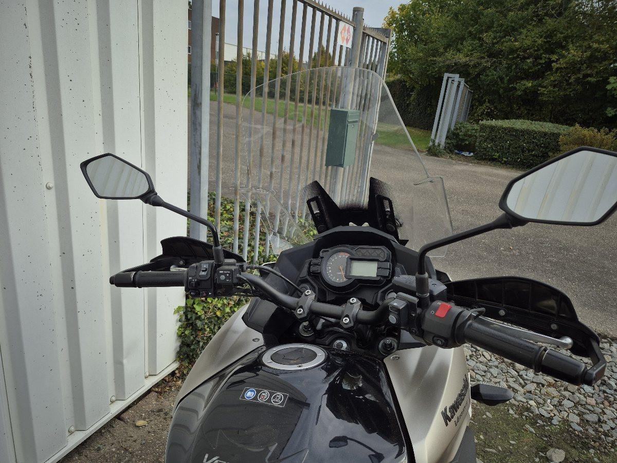 Kawasaki Versys 1000GT uit 2016, dikke Allroad motor