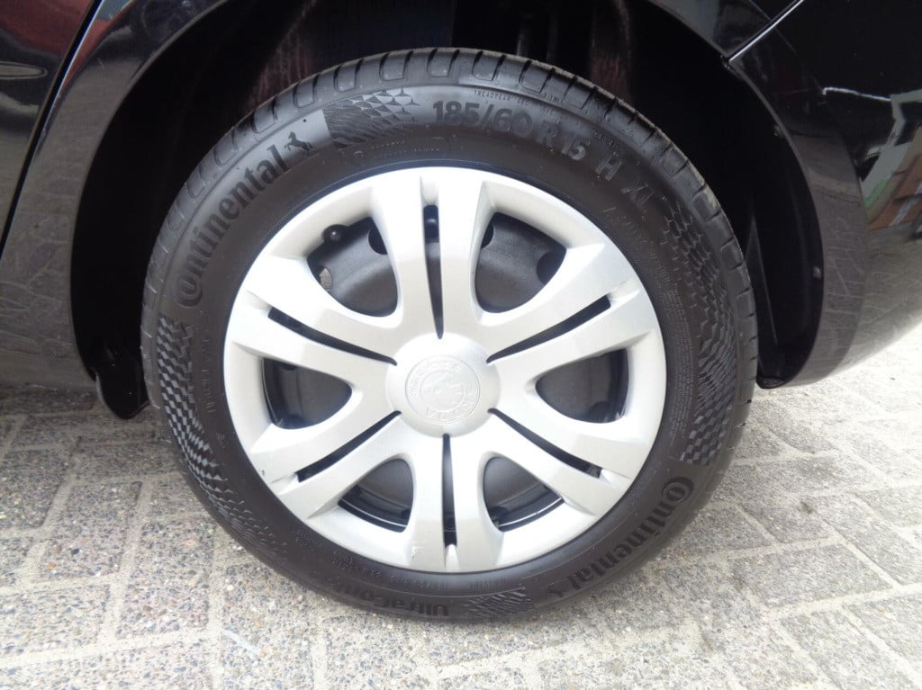 Skoda Fabia 1.2 tsi ambition/airco/st bekr/5 deurs/slechts 107000km/nap