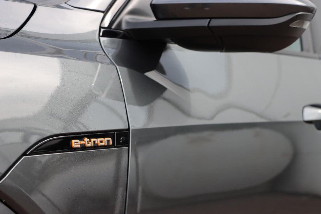Audi E-tron sportback 50 quattro s edition 71 kwh
