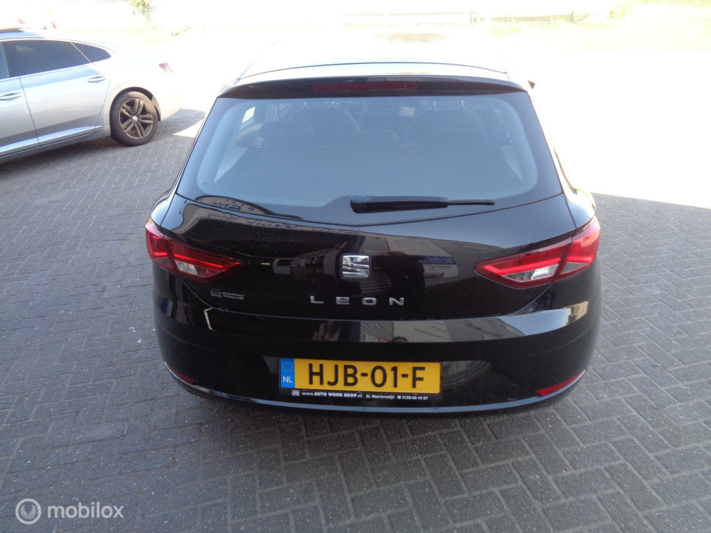 Seat Leon 1.0 ecotsi reference/airco/lm velgen/1st eig/slechts 94000km