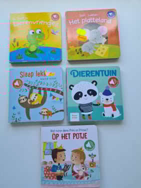 5 boekjes met geluid.  -Op het potje  -Slaap lekker -Dierentuin