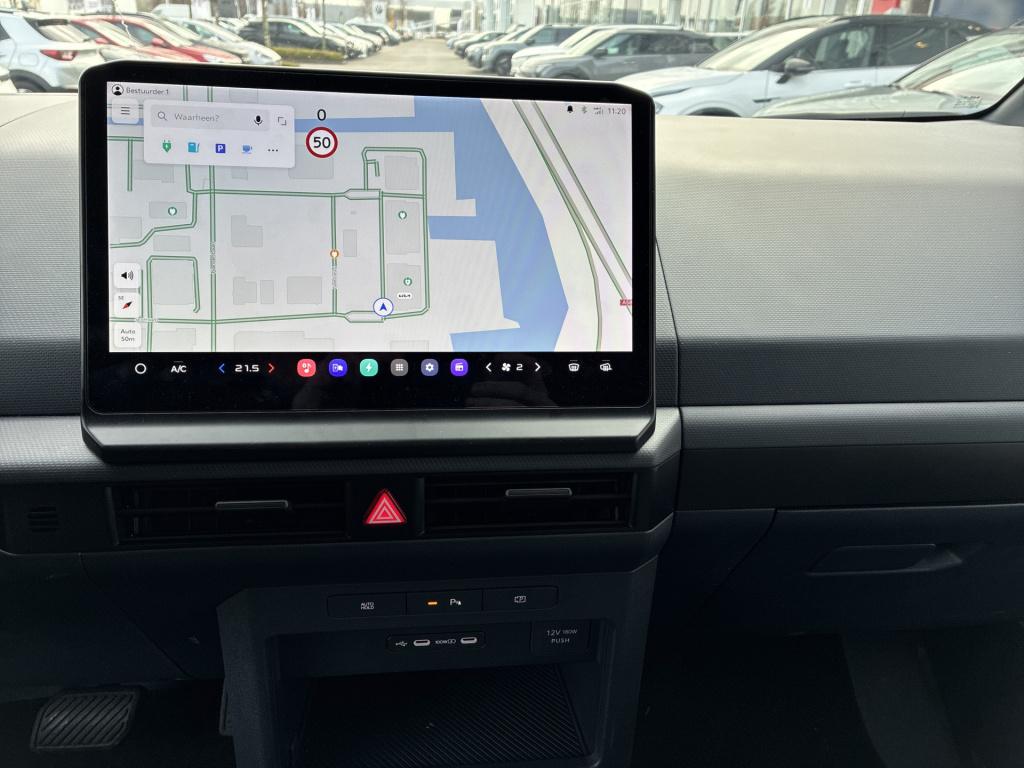 Kia Pv5 l2h1 essential 71.2 kwh | demonstratieauto | houten vloer en wanden