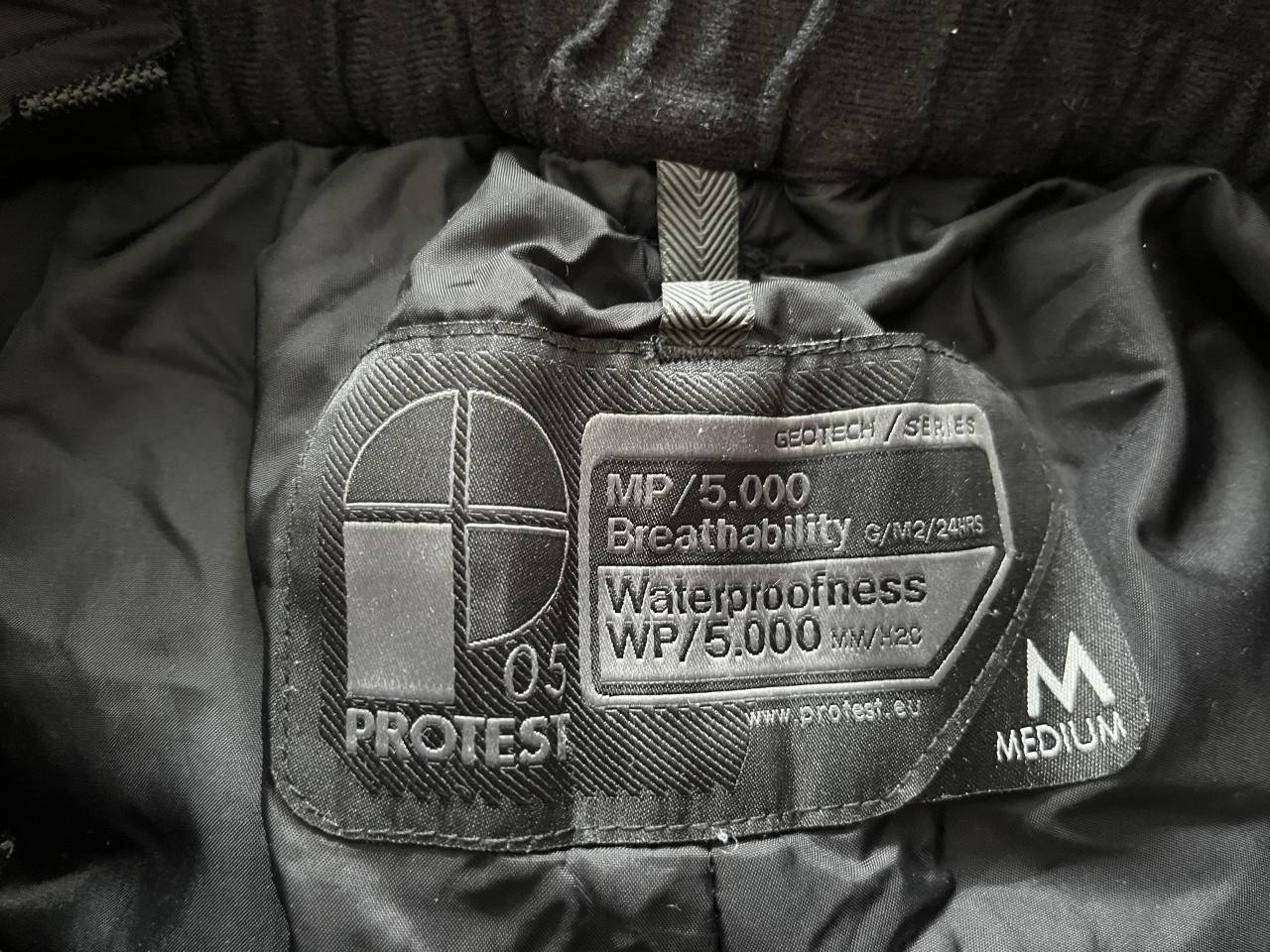 Diverse nette gebruikte skikleding