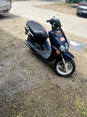 Yamaha Neos