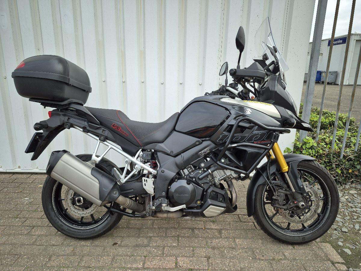 Suzuki VStrom DL1000 uit 2014, dikke Allroad motor