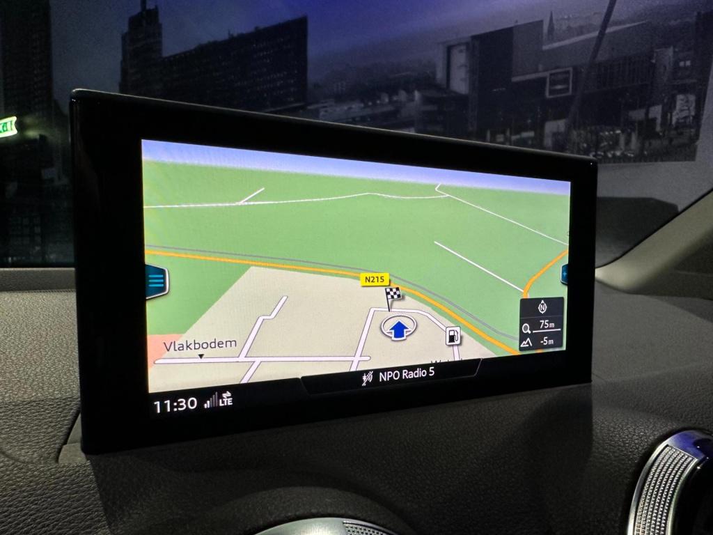 Audi Q2 35 tfsi business edition *origineel nl*navi*clima*virtual*