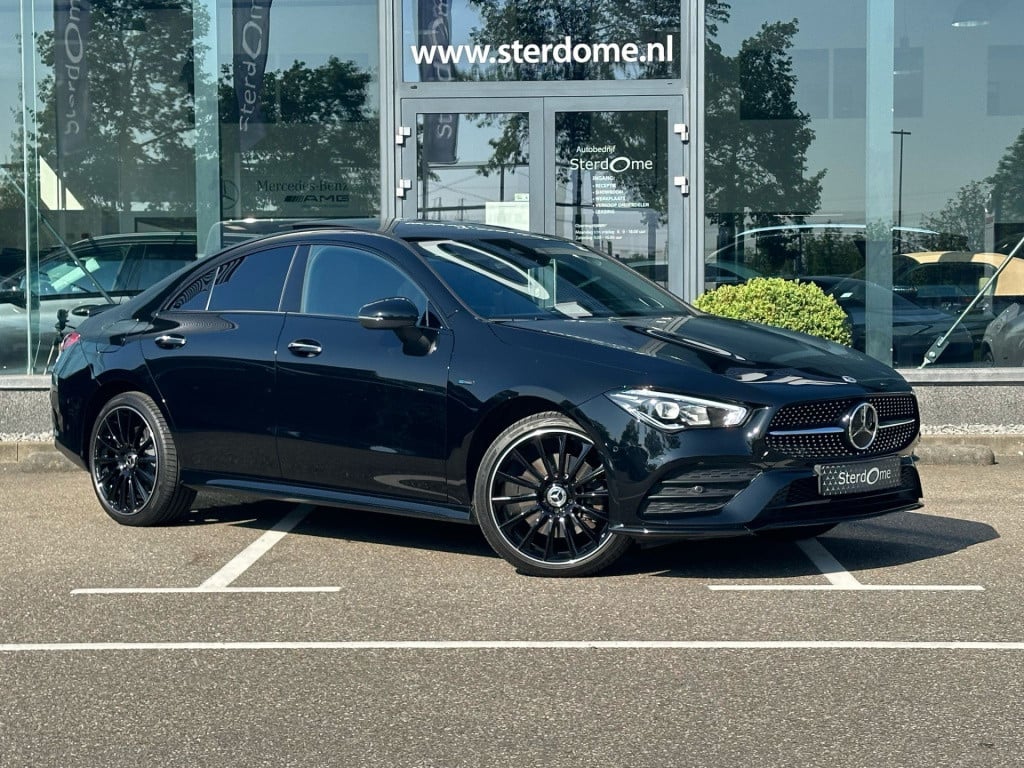 Mercedes-Benz Cla 250 e business solution amg limited l panoramadak l sfeer