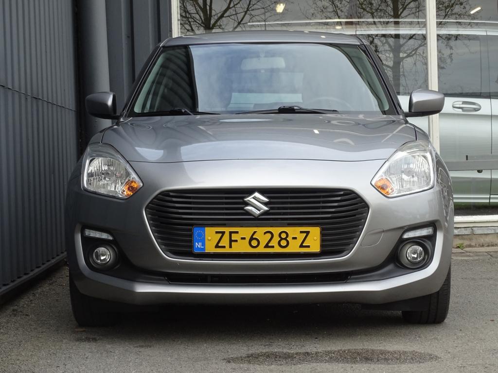 Suzuki Swift 1.2 select automaat | navi | bluetooth