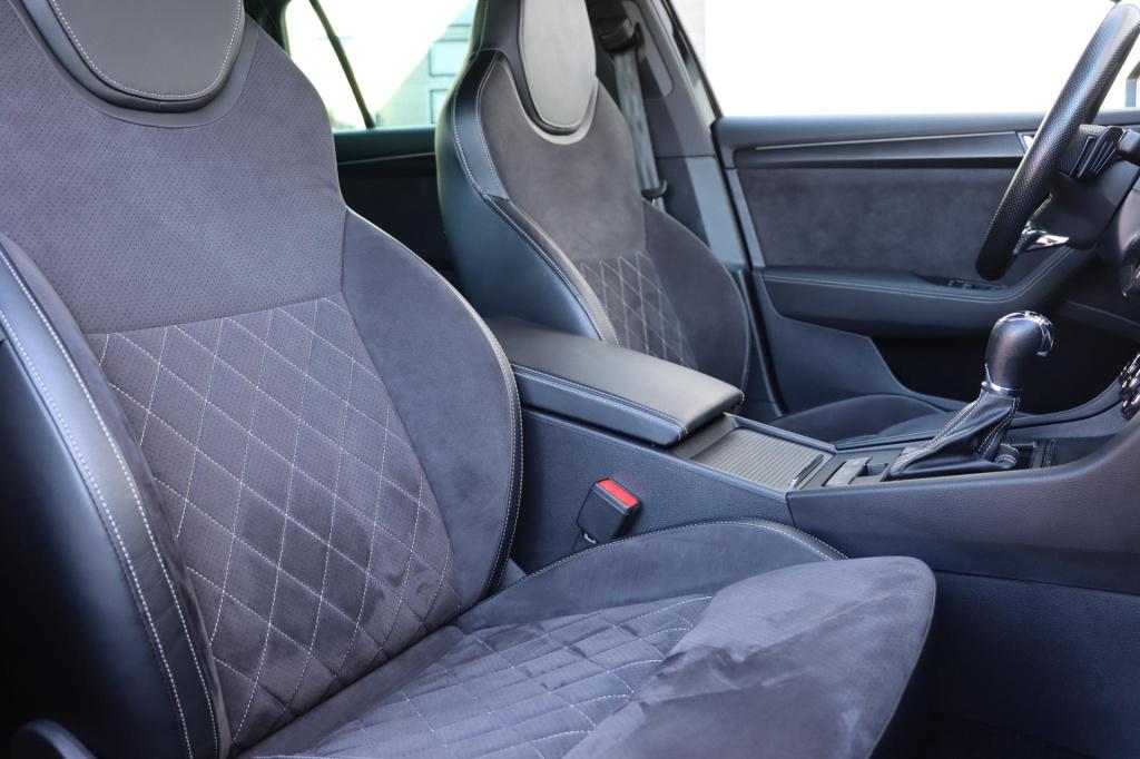 Skoda Superb combi 1.4 tsi iv sportline 218pk dsg6