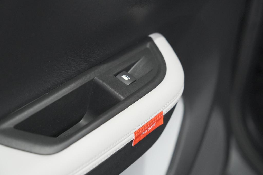 Citroen ë-c3 max 113pk 44 kwh | 96,1% soh | 11 kw lader | camera | apple ca