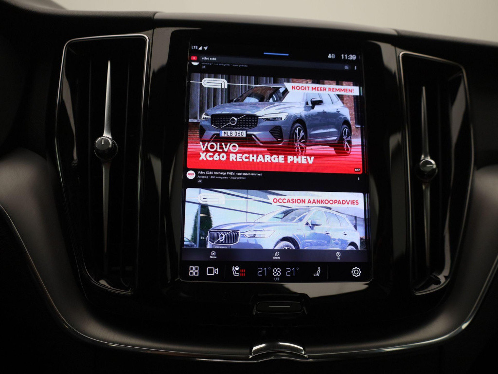 Volvo XC60 2.0 t6 plug-in hybrid awd core bright | long range | navigatie |