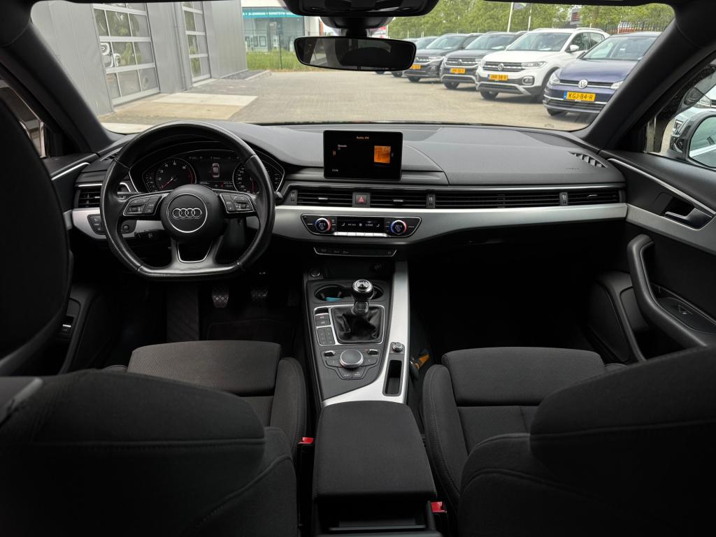 Audi A4 limousine 1.4 tfsi sport pro line * carplay * 18 inch * nap