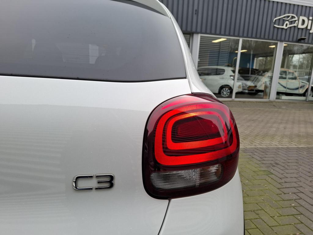 Citroen C3 1.2 shine clima/nav/cam/lmv