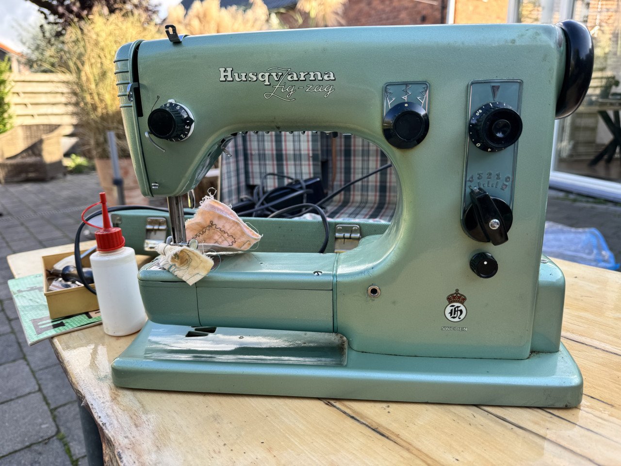 ‘Old school’ naaimachine Husqvarna uit Zweden