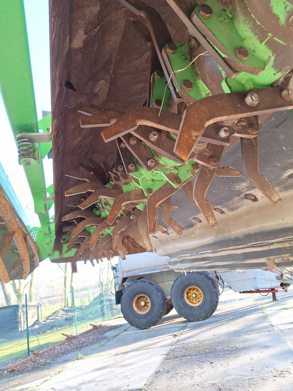 Avr front frees Multivator