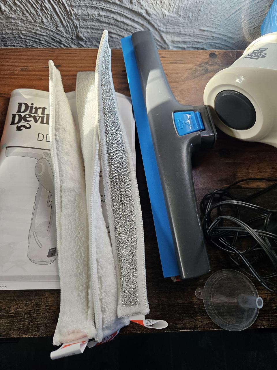 Dirt Devil AquaClean Raamreiniger - Zo goed als nieuw!