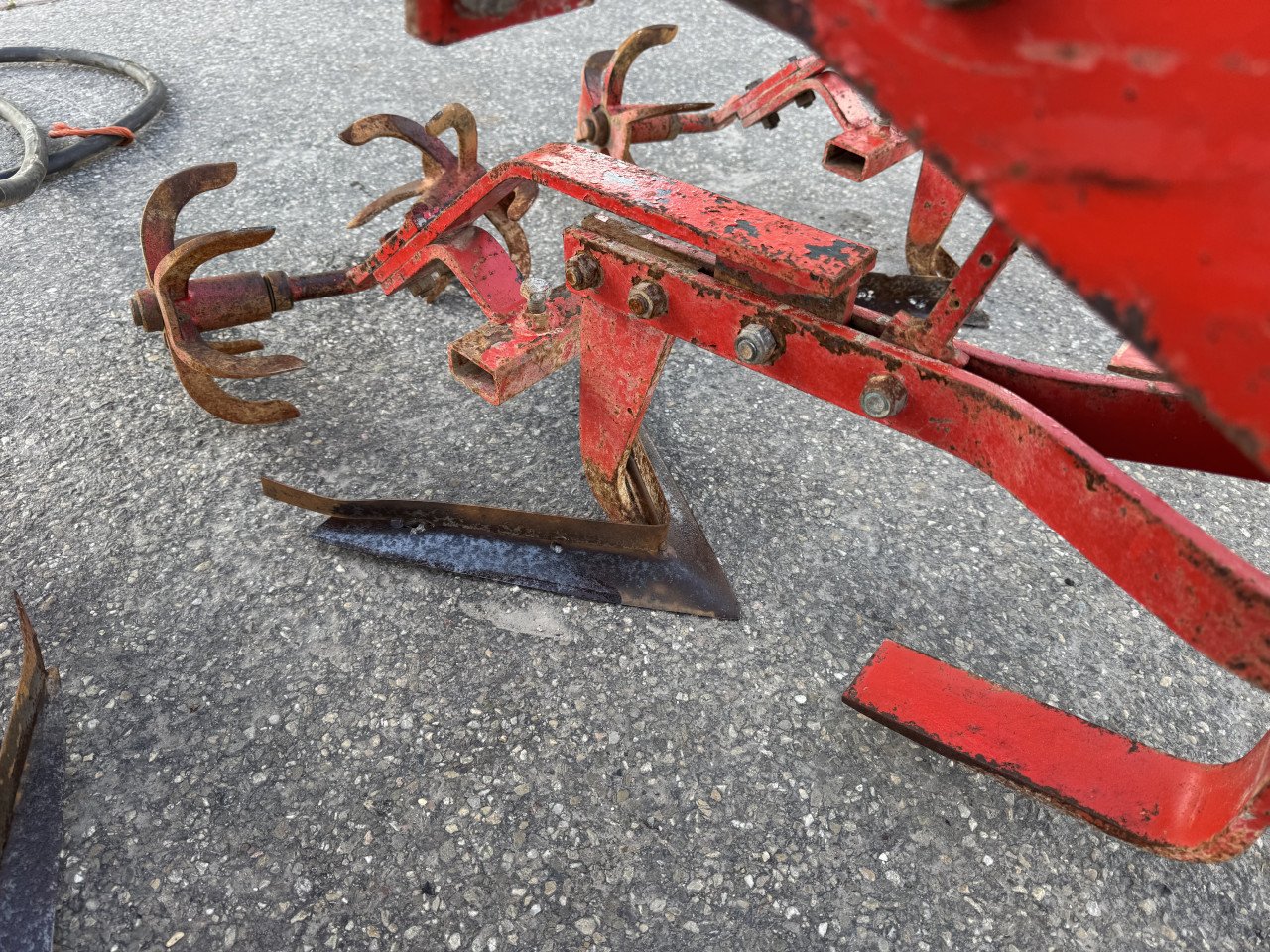 6 rijen 7 elementen Steketee schoffelmachine