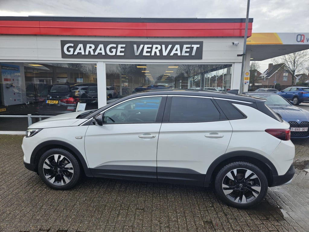 Opel Grandland X 1.2 turbo ultimate