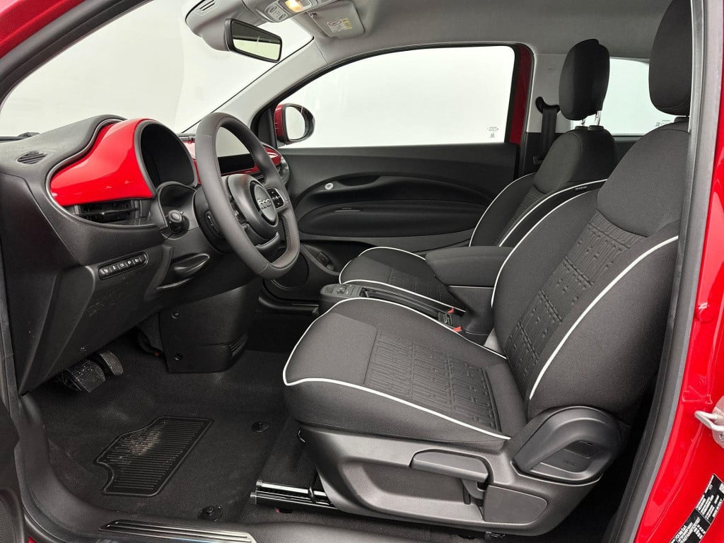 Fiat 500 42 kwh urban | pack style | pack comfort | demo sale! |