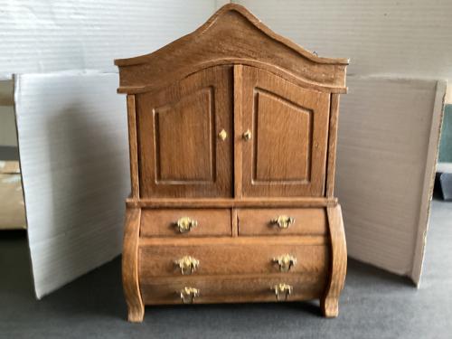 Miniatuur Kabinetje