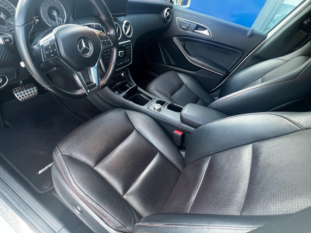 Mercedes-Benz A-Klasse 250 amg prestige, leer, panodak, trekhaak enz...