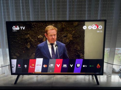 LG 43UK6300PLB 4K UHD Smart TV
