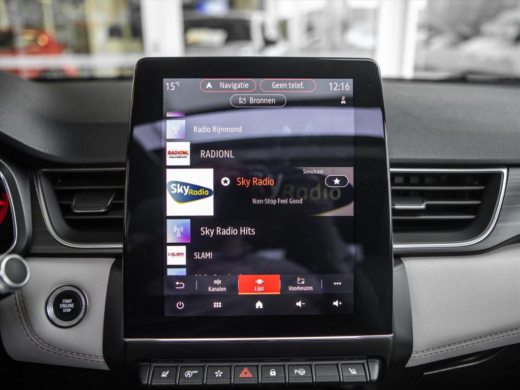 Renault Captur tce 155 initiale paris | automaat | bose | leder interieur |