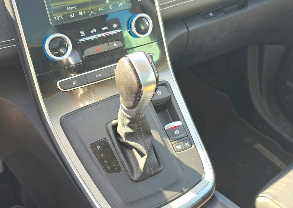 Renault Scenic 1.3 tce 160 edc initiale paris