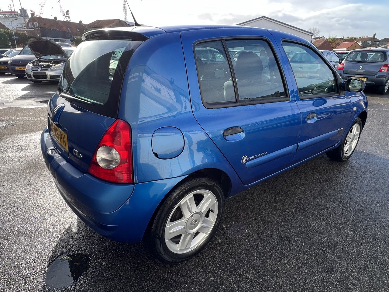 Renault Clio 1.2-16V 5 deurs AIRCO ! ! !