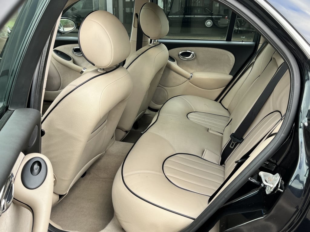 Rover 75 4.6 v8 executive