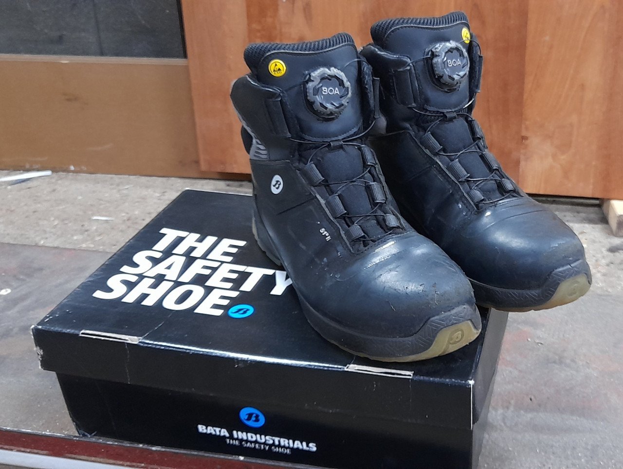 Bata werkschoenen maat 44