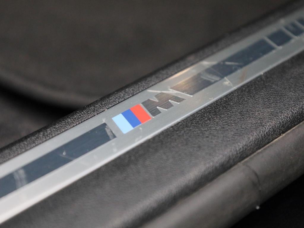 BMW 1 Serie 120i business edition | m-sport | automaat | navigatie | stoel/