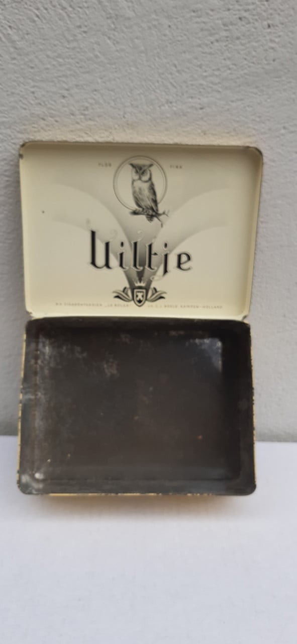 Uiltje blikken