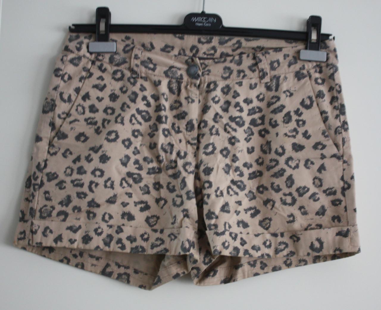 Korte tijgerprint broek  maat 38