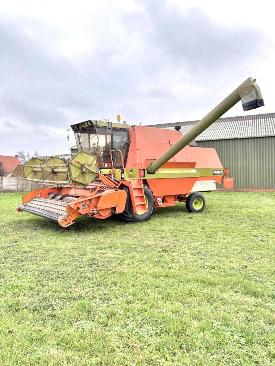 Dronningborg D 8000 S Combine