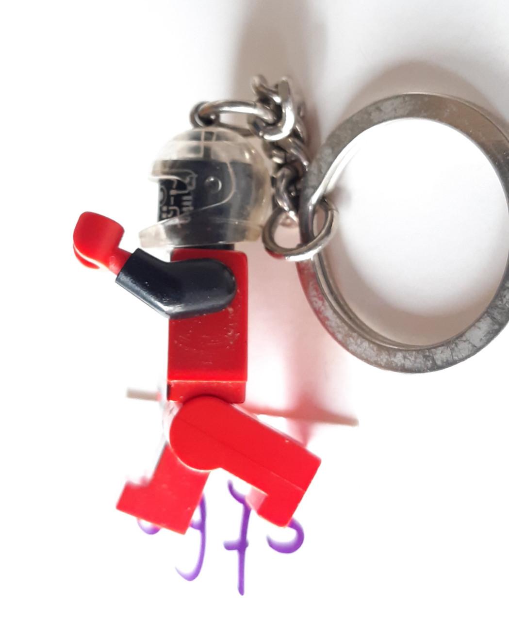 3975 Spyrius Key Chain: sleutelhanger