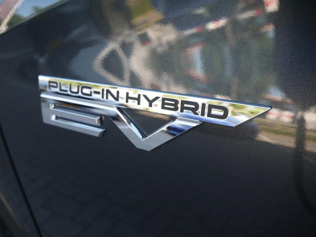 Mitsubishi Outlander 2.4 phev business edition