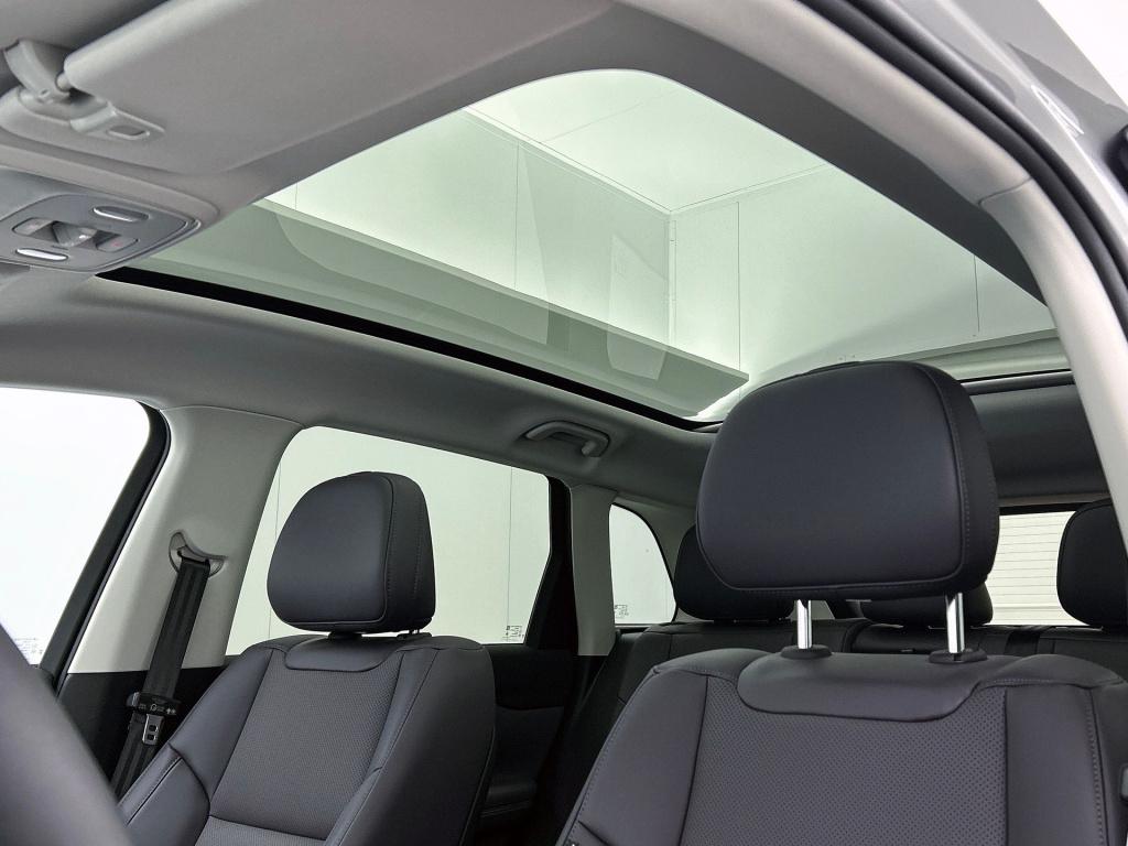 Leapmotor C10 reev design 28.4 kwh | **uit voorraad leverbaar** | wltp 974 